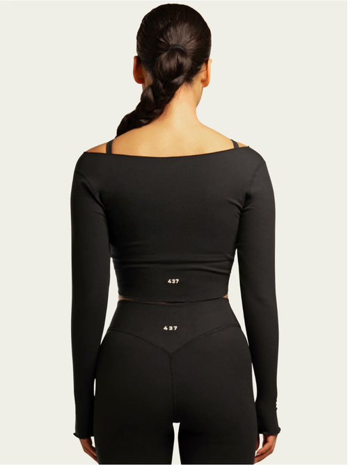 437 The Wrap Top in Black